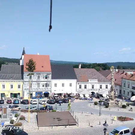 Historisches Stadthaus - Wohnen Im Herzen Von