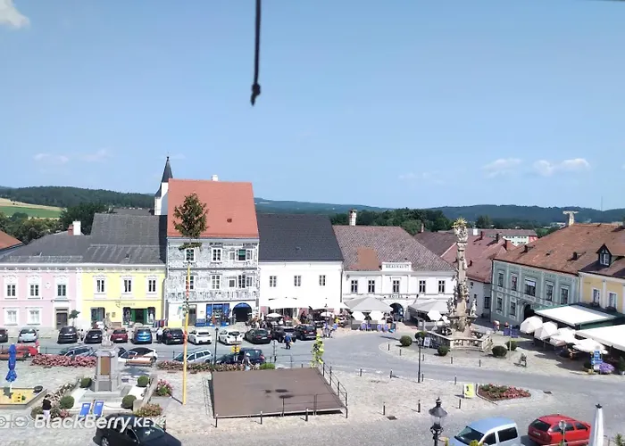 Historisches Stadthaus - Wohnen Im Herzen Von
