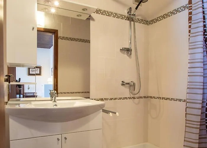 公寓 Historisches Stadthaus - Wohnen Im Herzen Von